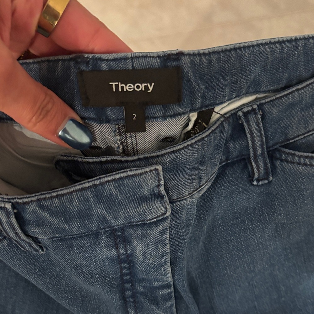 Theory Women's Demitria Low Rise Flare Jeans Size 2